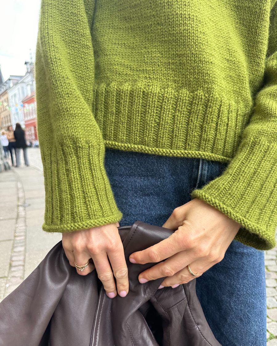 Amy Sweater - Image 5