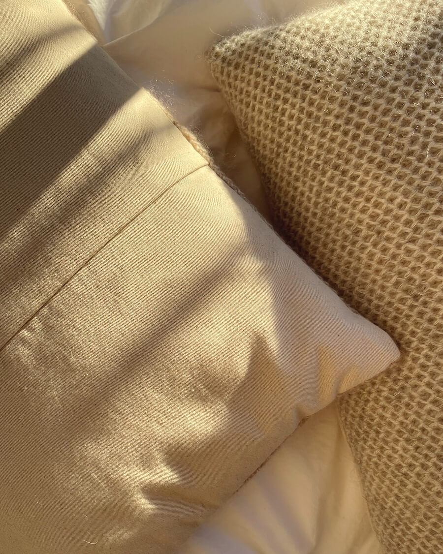 Honey Pillow - Image 4