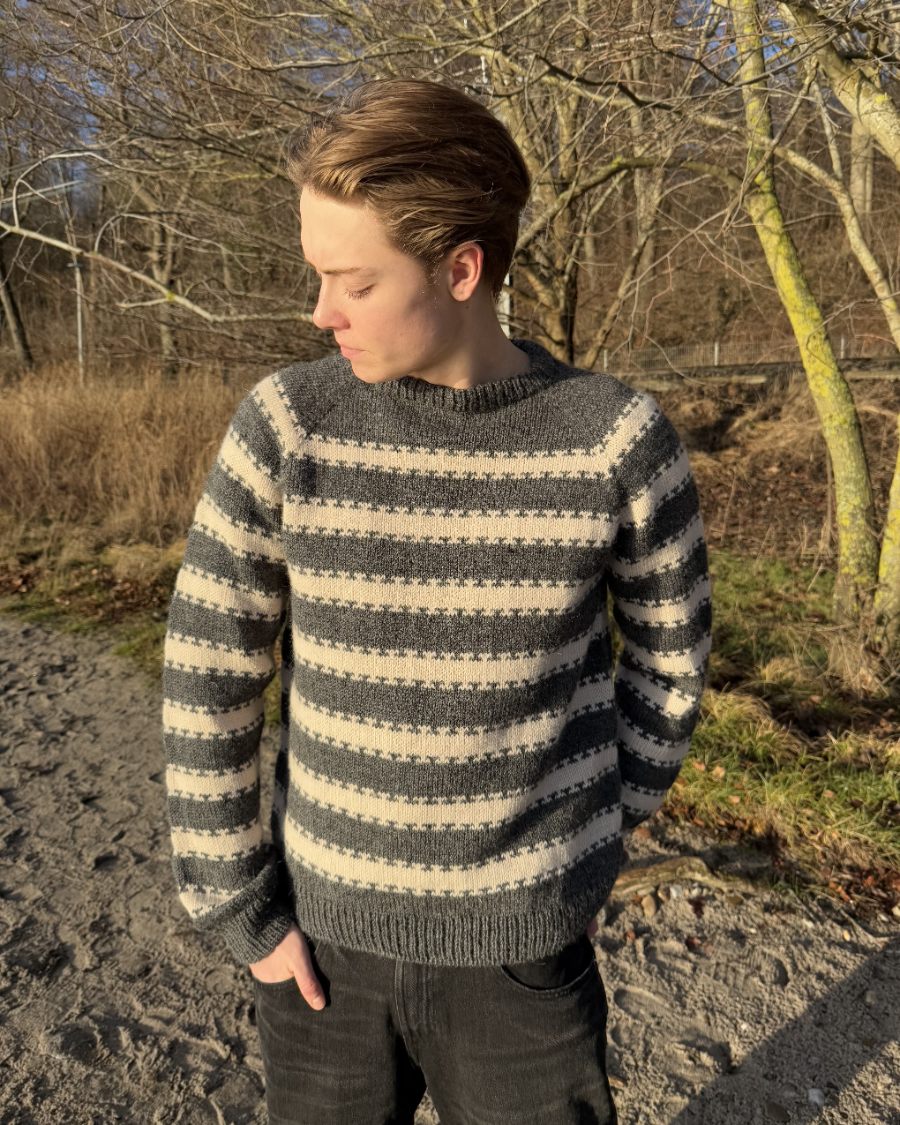 Key Sweater Man - Image 7