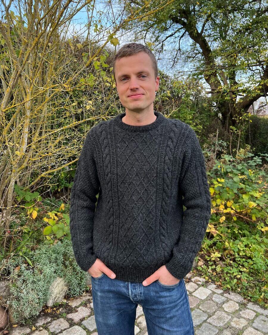 Moby Sweater Man - Image 3