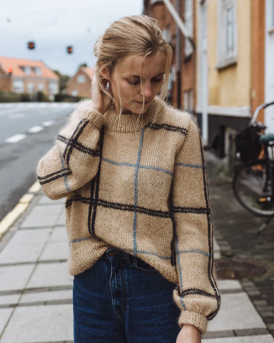 Scotty Sweater - Image 4