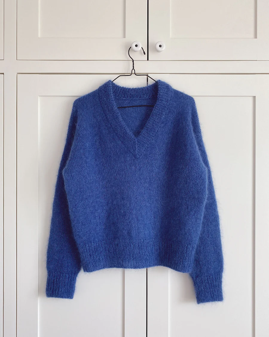 Stockholm Sweater V-neck - Image 6